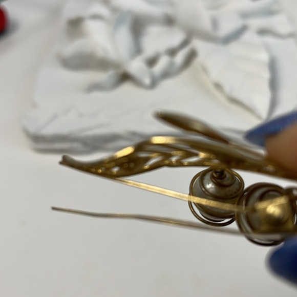 Japan Vintage Hair Clip With Dangling Caged Faux Pearls - Picture 5 of 8